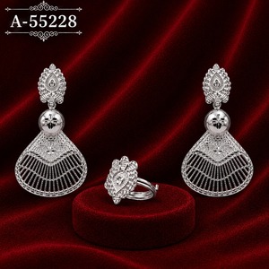 Boucles d'oreilles pendantes tendance en filigrane corail argenté avec motif floral, ensemble de bijoux pour mariage et fête - Product Image 1