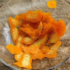 Écorce d'orange naturelle Citrus Aurantium Dulcis riche en arômes pour les formulations à base de plantes, la transformation alimentaire et les applications en matière de boissons - Product Image 5