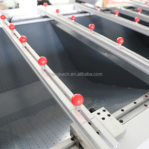 Macchina per la sabbiatura, la foratura e la rimozione della vernice per la lavorazione di specchi intelligenti - Product Image 5