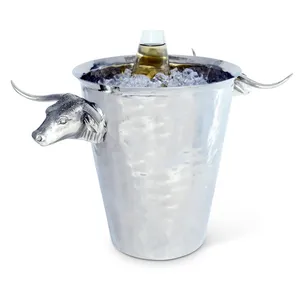 Seau à glace de luxe pour hôtel et bar Zahid Exports, modèle ZE-3461I, en aluminium martelé fait main, écologique, motif vertical moderne - Product Image 2