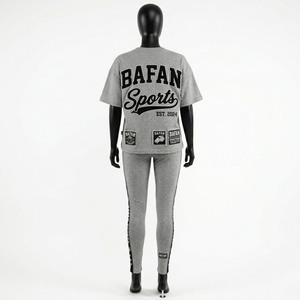 ชุดเสื้อยืดและเลกกิ้งผ้าคอตตอนผสมโพลีเอสเตอร์ 200 GSM สำหรับผู้หญิง สีเทา เนื้อผ้านุ่ม ยืดหยุ่น พิมพ์ลาย ชุดออกกำลังกาย ชุดเซ็ตสำหรับผู้หญิง - Product Image 6