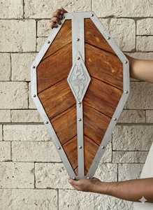 Escudo de Guerrero de Madera Hecho a Mano |   Disfraz Vikingo, Decoración Rústica - Product Image 2