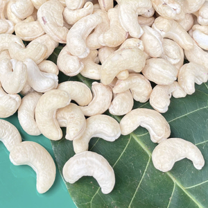 Venta Caliente de Nueces de Anacardo Crudas de Alta Calidad WW180, WW240, WW320, LP, Nueces de Anacardo a Granel, OEM, ODM - Product Image 1