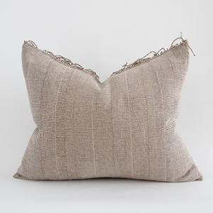 Funda de Cojín Boho a Rayas 100% Algodón con Flecos y Borlas, Fundas de Cojín Bohemias a Rayas de Algodón Tejidas a Mano con Flecos - Product Image 1