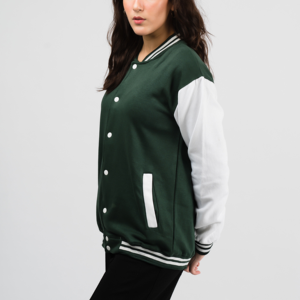 Manteau long de baseball universitaire pour femme, sur mesure, de haute qualité, en laine noire avec manches dorées vieillies, style universitaire, en polyester - Product Image 6