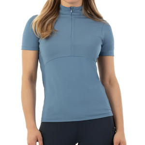 Chemise de compétition équestre de haute qualité, extensible dans 4 directions, en tissu technique doux au toucher, idéale pour la compétition et les spectacles. - Product Image 1
