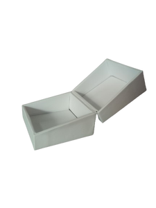 Boîte rigide en papier kraft blanc élégante à prix d'usine pour bijoux, avec fermeture magnétique, pour bagues, colliers, bracelets, gaufrage et revêtement UV - Product Image 6