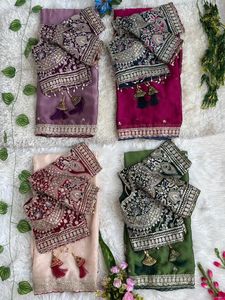 Sari indien traditionnel ethnique magnifique en georgette avec broderies et sequins pour femmes, tenue élégante pour mariage et fêtes. - Product Image 5