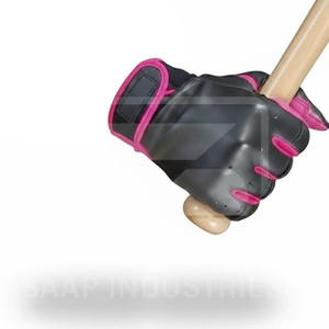 Guantes de Béisbol Profesionales SAAR INDUSTRIES, de Cuero Vacuno Cabretta Original, para Entrenamiento, con Logotipo Personalizado y Color a Elección - Product Image 2