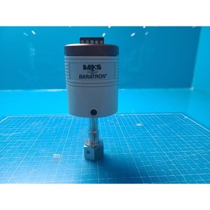 Manómetro de capacitancia absoluta MKS 622A12TBE usado como pieza de repuesto para equipos semiconductores antiguos - Product Image 6