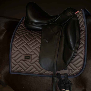 ORIA PATEL ENTERPRISES Tapis de selle de dressage Taille S Confortable Couleur unie Marron Tissu Oxford Forme rectangulaire Rembourrage néoprène - Product Image 5