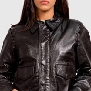 Chaqueta de cuero PU ajustada para mujer, estilo motociclista, corta, moderna y ligera para uso diario - Product Image 5