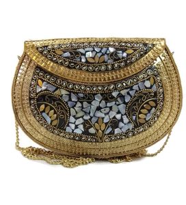Pochette de soirée et sac à main de mariage, style européen et américain, pour fêtes et banquets, ornée de strass et de cristaux, unique, en résine de fer, motif anime, fait main - Product Image 1