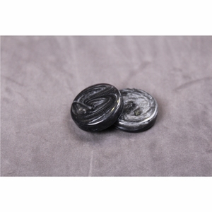 Pions de jeu de dames en résine personnalisés OEM, marbrés noir et argent, pièces de rechange pour jeu de société, jeu de dames - Product Image 1