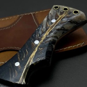 Cuchillo de Chef de Acero al Carbono de 9 Pulgadas Hecho a Mano con Mango de Madera y Funda de Cuero OEM Personalizable - Product Image 2