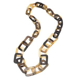 Collar de Cuerno Hecho a Mano de Primera Calidad, Ideal para Joyerías y Líneas Exclusivas de Accesorios de Moda - Product Image 5