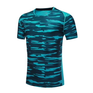 T-shirts personnalisés OEM pour hommes, sublimation, séchage rapide, impression intégrale, polyester, vêtements de sport, idéal pour le sport, la remise en forme et l'entraînement en salle de sport - Product Image 1