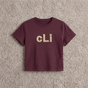 T-shirt violet brodé personnalisé, coupe classique, manches courtes, col rond, 100% coton, broderie chenille DTG pour femme - Product Image 3