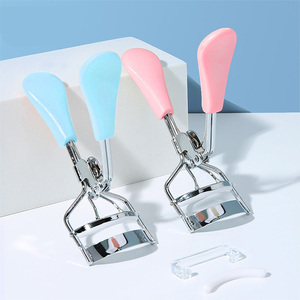 Outil professionnel pour recourber les cils, accessoire de beauté en acier inoxydable, recourbe-cils avec coussinet en silicone et poignée ergonomique pour le maquillage - Product Image 6