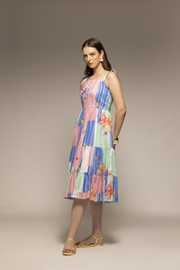 Robe maxi en tissu mélangé de coton de qualité supérieure, imprimé floral multicolore, pour femmes, tenue décontractée de tous les jours, robe tendance d'été - Product Image 3