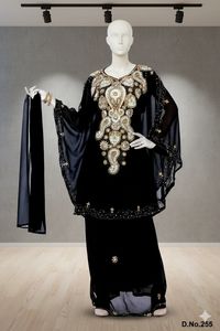 ชุดคาฟตันผ้าจอร์เจตต์สีดำสุดหรู พร้อมเสื้อปักลายทองและงานปักลูกปัดประณีต - คอลเลกชันชุดราตรีสไตล์ชาติพันธุ์สุดหรู - Product Image 2