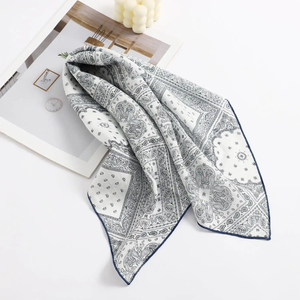 100% Cotton <b>Bandana</b> Mixed Color Paisley Print Square Head Scarf Factory Supply Custom Logo Wholesale Outdoor Cycling Motorcycle - Product Image 3