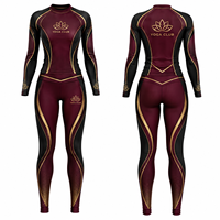Ensemble de yoga pour femmes Yoga Club, haut court à manches longues, couleur marron, noir, or contrasté, respirant, en spandex et polyester, imprimé sur le devant
