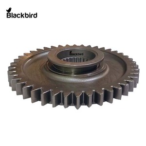 Gear R225886 Teeth 28/42 Fit In JD 4045,5083,5093,5101,5225,5325,5030,5415,5615,5715,5425,5625,5725,5525,5603 - Product Image 1