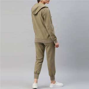 Chándales de Invierno Personalizados con Capucha para Mujer, Sublimados, 100% Algodón, Costuras de Alta Resistencia, Ropa Deportiva de Alto Rendimiento para Marca - Product Image 3