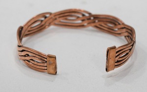 Bracelet artisanal en cuivre pur, maille tressée en fil de cuivre, bijou de guérison pour hommes et femmes, uni - Product Image 5