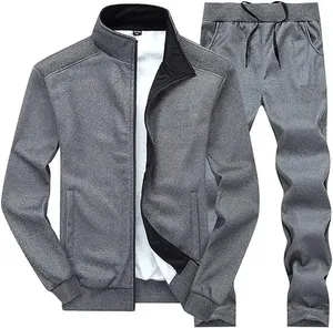 Ensemble survêtement premium personnalisé streetwear graffiti, anti-bactérien, avec sweat à capuche et pantalon de jogging, entièrement zippé, en molleton de coton, pour hommes et femmes - Product Image 6