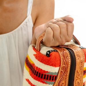 กระเป๋าถือหนังวัวแท้แฟชั่นระดับชาติสำหรับผู้หญิงกระเป๋าถือมีซิปเปิดปิดแบบสั้นกันขโมย - Product Image 5