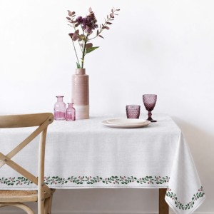 <b>Christmas</b> Printed Design <b>Table</b> <b>Cloth</b> 100% OEM <b>Table</b> <b>Cloth</b> With Customized Size And Logo <b>Table</b> <b>Cloth</b> at Affordable Price.. - Product Image 1