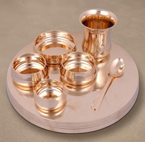 Service de table en laiton, assiettes en porcelaine, vaisselle pour la maison et service de table personnalisé, et service de table pour mariage royal - Product Image 2
