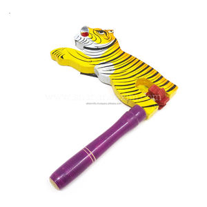 Juguetes de madera pintados Artesanías decorativas Juguetes pintados a mano Venta al por mayor India Artesanías de madera asequibles Juguetes pintados a mano - Product Image 3