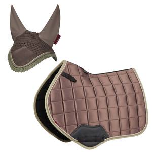 ชุดอุปกรณ์ขี่ม้าแบบเป็นมิตรต่อสิ่งแวดล้อม ปี 2026 ประกอบด้วยแผ่นรองอานแบบโฟมซาตินสำหรับการแข่งขันเดรสสาจและกระโดดข้ามเครื่องกีดขวาง พร้อมหน้ากากกันแมลงแบบสั่งทำพิเศษด้วยเทคนิคการพิมพ์แบบซับลิเมชั่น - Product Image 1