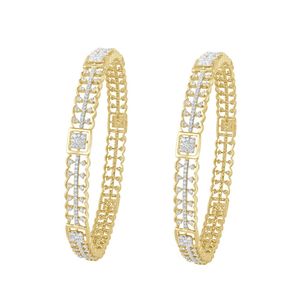 Paire de bracelets carrés multi-rangs en or jaune avec diamants de laboratoire - Product Image 3