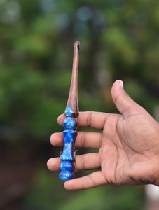 Resin Wood <b>Crochet</b> <b>Hook</b> Handmade Lightweight Needle for Yarn Craft <b>Crochet</b> and Knitting Use - Product Image 2