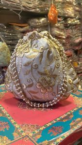 High Quality Handmade Personalization Fashionable Ethnic Wedding <b>Black</b> Potli Bags Wrist Handbag Coin Wedding Return Gift Bags - Product Image 2