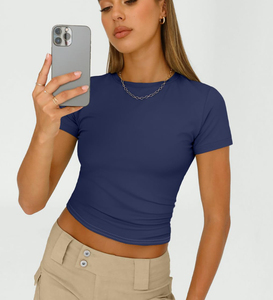 Camiseta de algodón suave para mujer, informal, transpirable, de manga corta, lisa, de verano, con logo personalizado. - Product Image 3