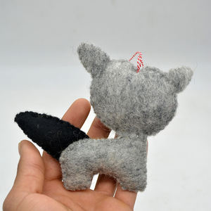 Adornos de Lemur de Fieltro de Alta Calidad para Niños |   Juguetes de Animales de Lana Hechos a Mano |   Decoración de safari 100% natural de fieltro de Nepal - Product Image 3