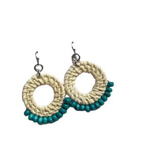 Été Nouveau Design Vacances Style Rural Boucles d'oreilles en bois de rotin Tissage de paille en bois Tresse Goutte Géométrique au Viet Nam - Product Image 1