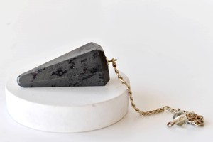 Péndulos Facetados de Hematita de Color Gris de Calidad Premium, Piedra Preciosa Semipreciosa para Sanación, Equilibrio de Chakras, Energía Positiva y Regalos - Product Image 2