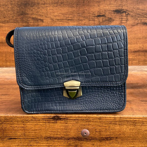 กระเป๋าหนังวัวแท้สำหรับผู้หญิงกระเป๋าสะพายไหล่สำหรับผู้หญิงกระเป๋าแบรนด์เนมออกแบบได้ตามต้องการ - Product Image 3