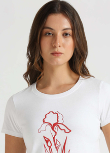 T-shirt pour femmes à col rond avec applications, en jersey de coton doux et léger, manches courtes, décontracté, idéal pour l'été, personnalisable, prêt pour l'exportation en gros - Product Image 5