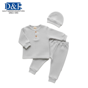 Conjunto Deportivo de 2 Piezas para Bebés Niñas, Diseño Floral, Transpirable, Personalizable con Logotipo, OEM Malasia, Trajes Deportivos para Niños Pequeños, Ropa Deportiva de Poliéster/Algodón - Product Image 2