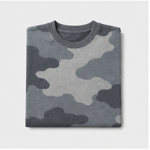 Camiseta de Manga Corta para Hombre con Estampado de Camuflaje Urbano Gris Nube, Cuello Redondo, MTS-CAMO-0002 - Product Image 2