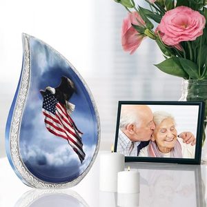 Urne commémorative exécutive en aluminium en forme de goutte d'eau pour cendres funéraires, avec couvercle décoratif sécurisé - Product Image 3