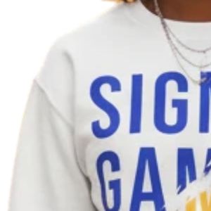 Sudadera Casual de Forro Polar con Estampado Gráfico de la Hermandad Griega Sigma Gamma Rho, Cuello Redondo, Blanca, para Mujer - Product Image 2