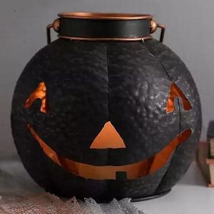 Porte-bougie cylindrique décoratif en métal noir et orange pour Halloween, lanterne à bougie pilier ou chauffe-plat, centre de table - Product Image 4